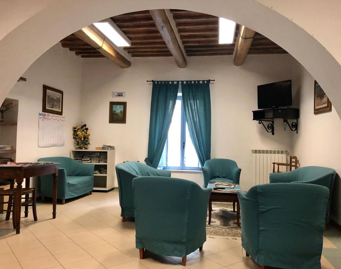 מלון Residenza Pitigliano Gens Petilia - Nuova Gestione מראה חיצוני תמונה