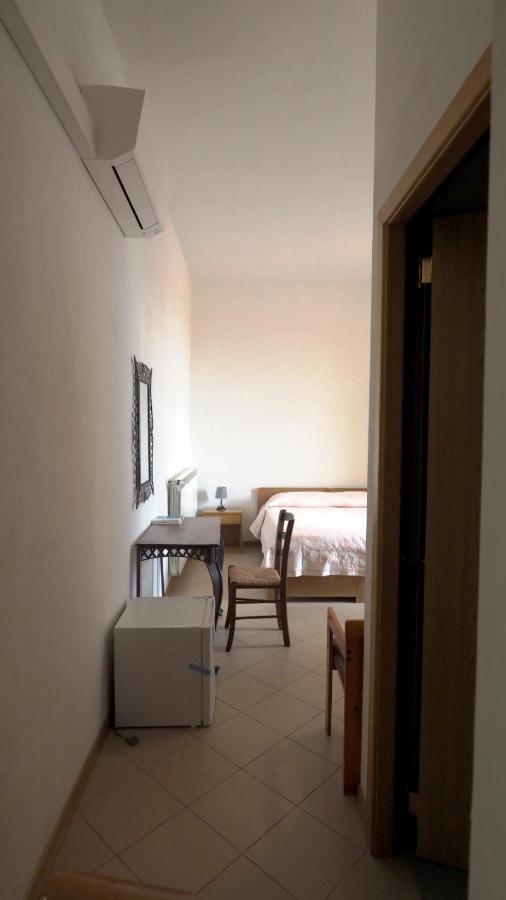 מלון Residenza Pitigliano Gens Petilia - Nuova Gestione מראה חיצוני תמונה